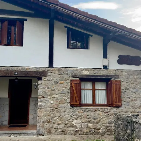 Kanala, Estupendas Vistas Al Urdaibai Канала