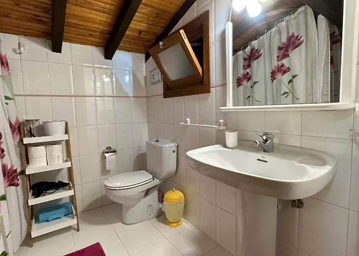 Kanala, Estupendas Vistas Al Urdaibai * Canala