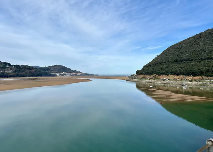 Kanala, Estupendas Vistas Al Urdaibai